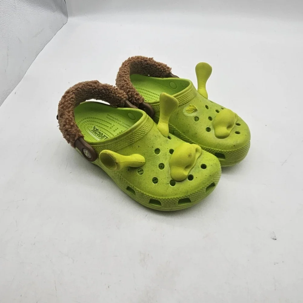 Crocs Shoes KIDS Size 3 Green Shrek Classic Clog Fuzzy Strap Slip On DreamWorks